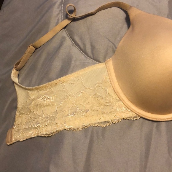 New Maidenform Bra.   2020 - Picture 7 of 8